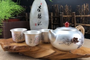 手工银壶烧水好吗？银壶煮水的坏处