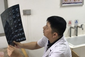 膀胱肿瘤专家使用互联网让患者各抒己见