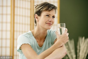 远离幽门螺杆菌请记住吃饭两不要晚上两坚持胃癌才会更远