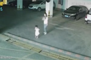 母女不幸遭两次碾压机动车盲区还有多少人不知道