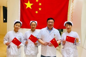 今天是你的生日——我和国旗同框我为祖国点赞
