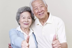 国际老年人日警惕长辈痴呆征兆早发现早治疗