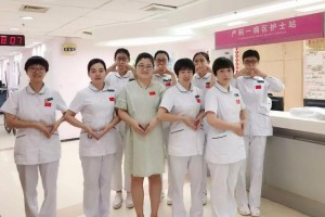 祖国母亲70岁生日妇儿人深情告白