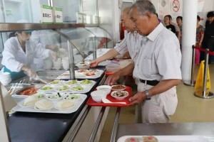 老年人用餐难如何破解嘉定镇街道创新舌尖养老