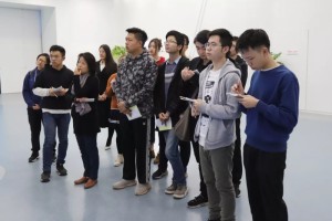 工业启蒙山东大学师生一行到齐鲁制药集团观赏