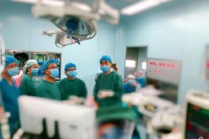 普外一科完结陕西中医药大学隶属医院首例腹腔镜胰十二指肠切除手术