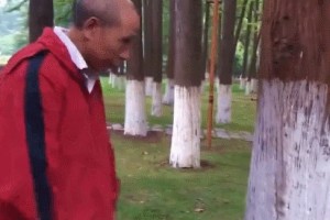 这种摄生办法简单老年痴呆留意了有些运动也会有损伤