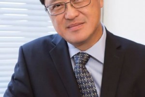 陈设平教授团队科学子刊发文使用抗癌新思路解开红斑狼疮之谜