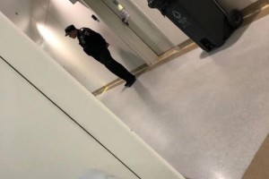 民航总医院女医生被砍伤暴力伤医有必要严打重惩