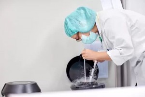 冻卵众生相女子以轻视女人为由状告医院要求其供给冻卵服务